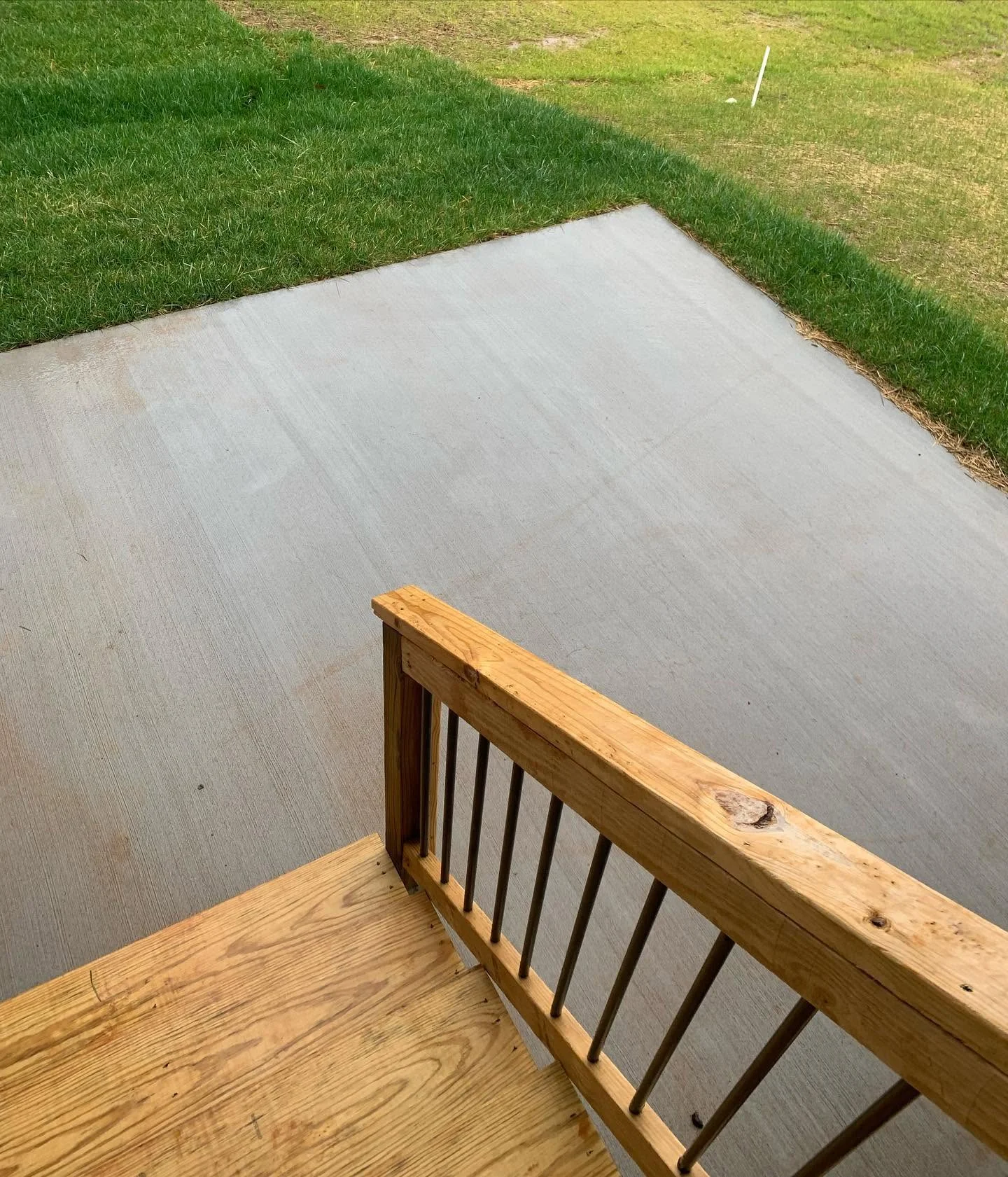 Backyard concrete patio in Clarksville, TN