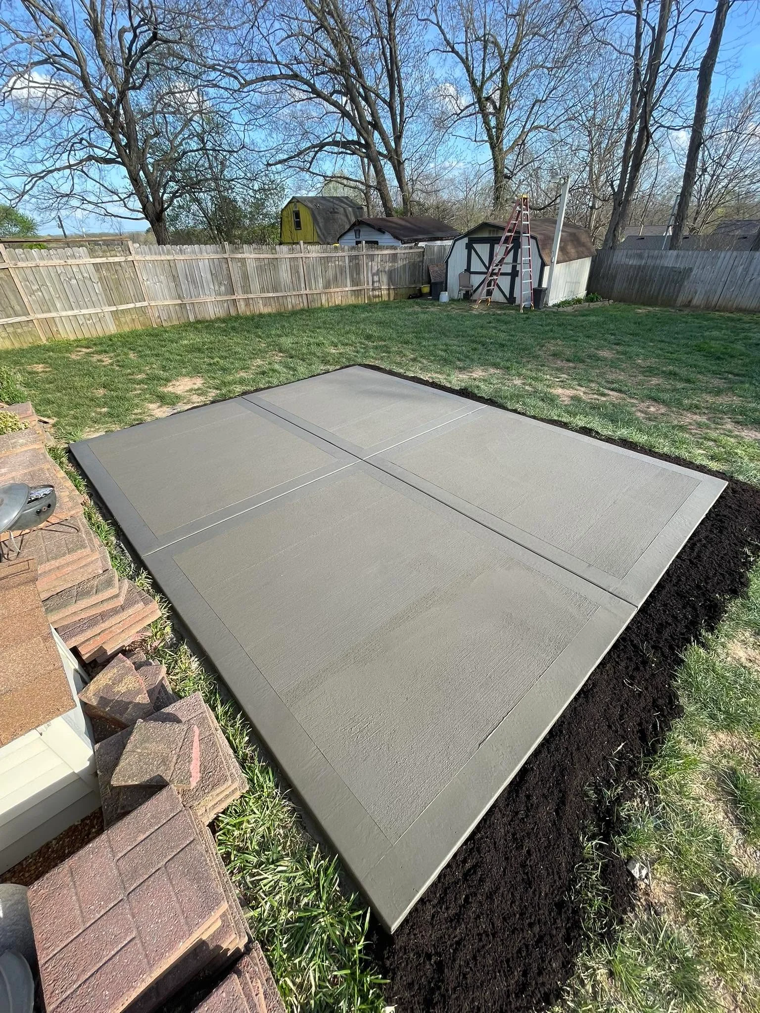 Decorative concrete patio finish in Clarksville TN